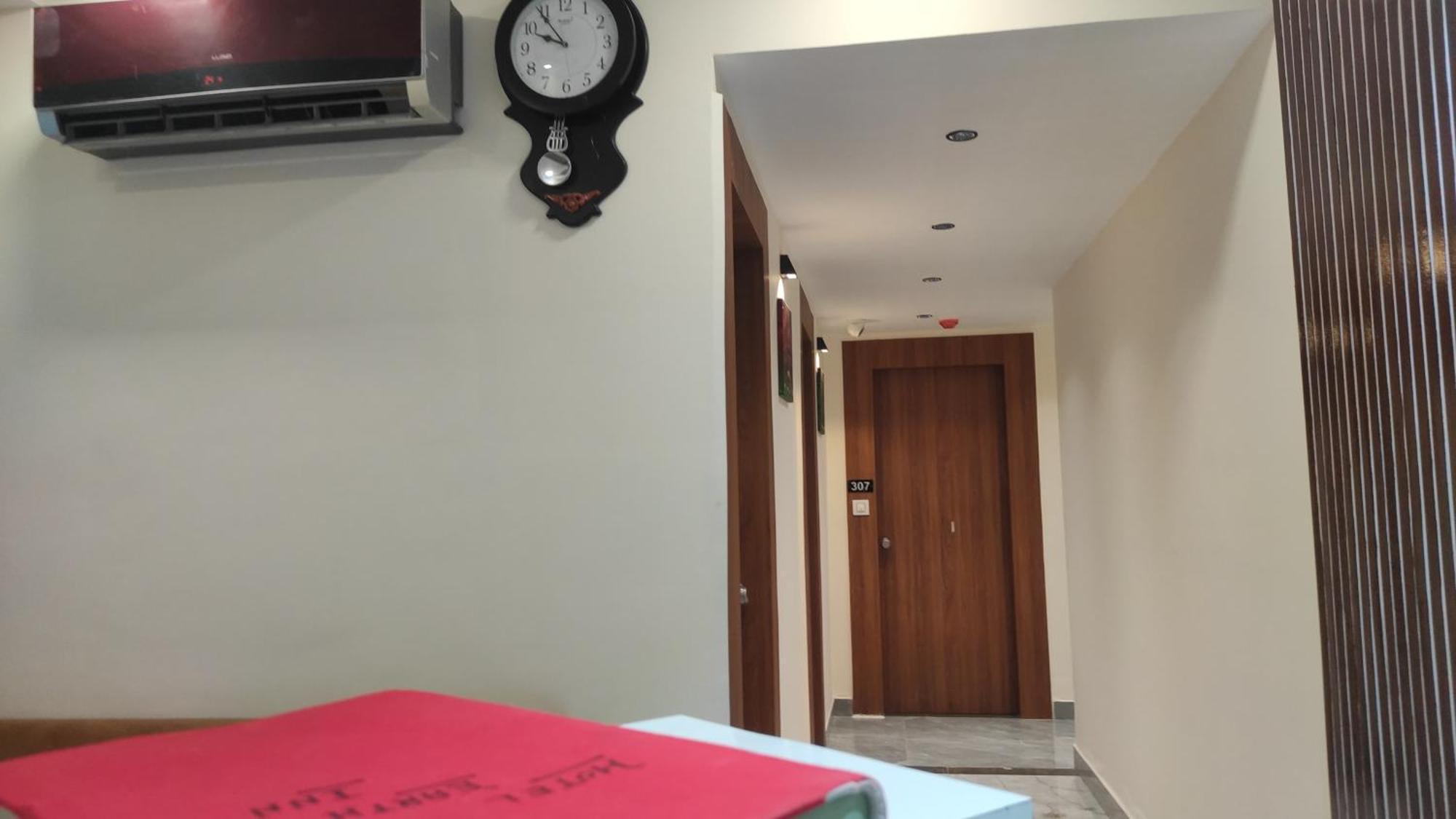 Hotel Earth Inn, Subhash Bridge, Rto Circle, Ahmadábád Kültér fotó
